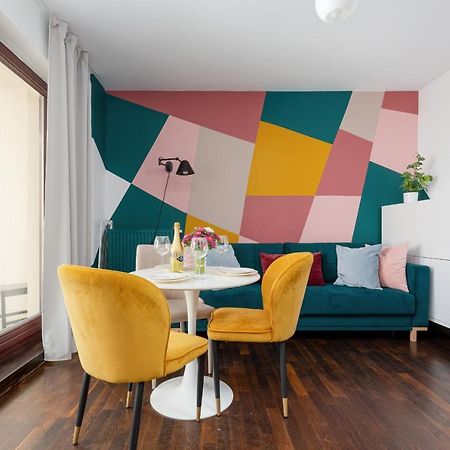Residence On Wspolna Str. Apartment Warsaw By Renters Dış mekan fotoğraf