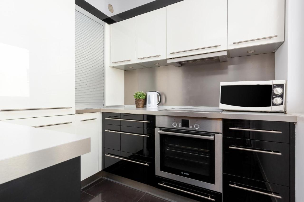 Residence On Wspolna Str. Apartment Warsaw By Renters Dış mekan fotoğraf